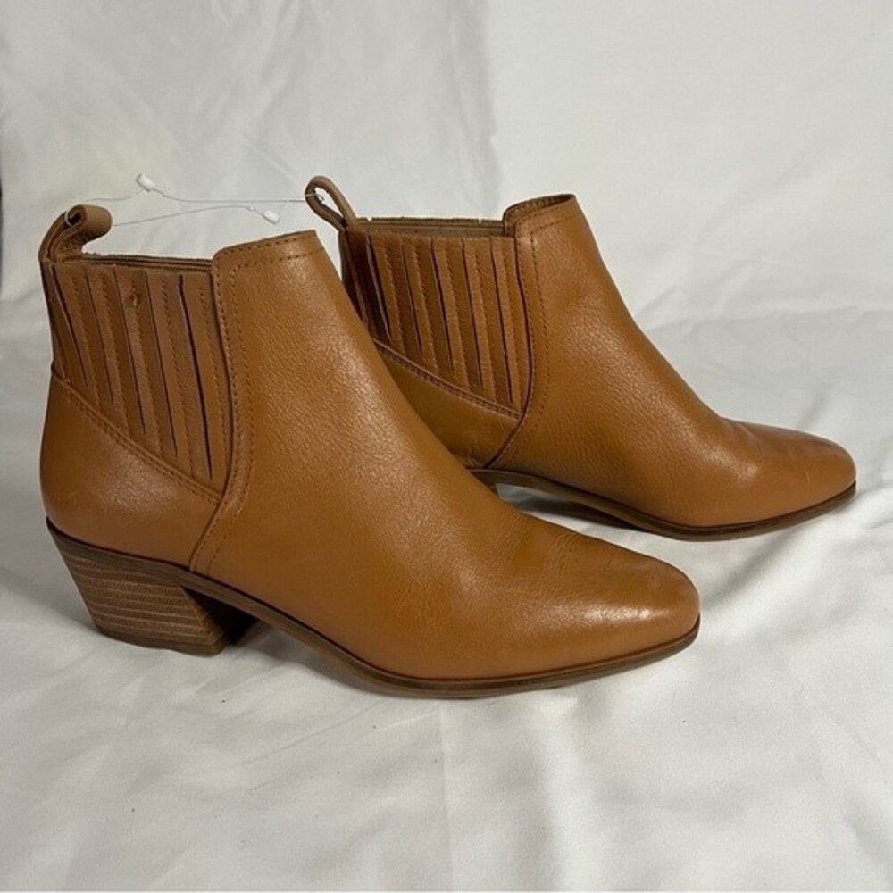 Lucky Brand Womens size 8.5 Brown Tan Ilisse Leather Ankle Bootie Cowboy Slip On